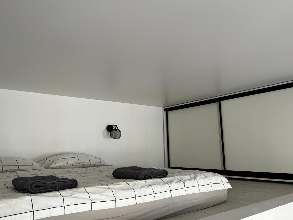 Apartment Lesya Kurbasa 利沃夫 外观 照片