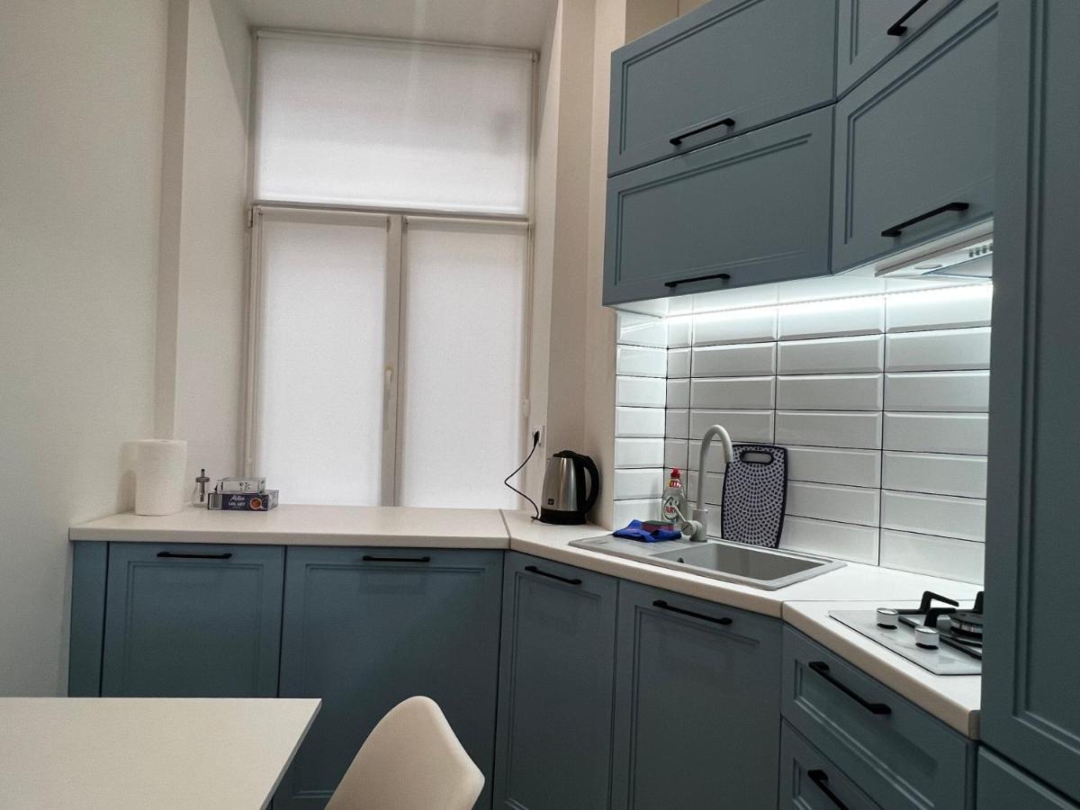 Apartment Lesya Kurbasa 利沃夫 外观 照片