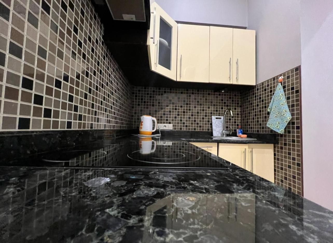 Apartment Lesya Kurbasa 利沃夫 外观 照片
