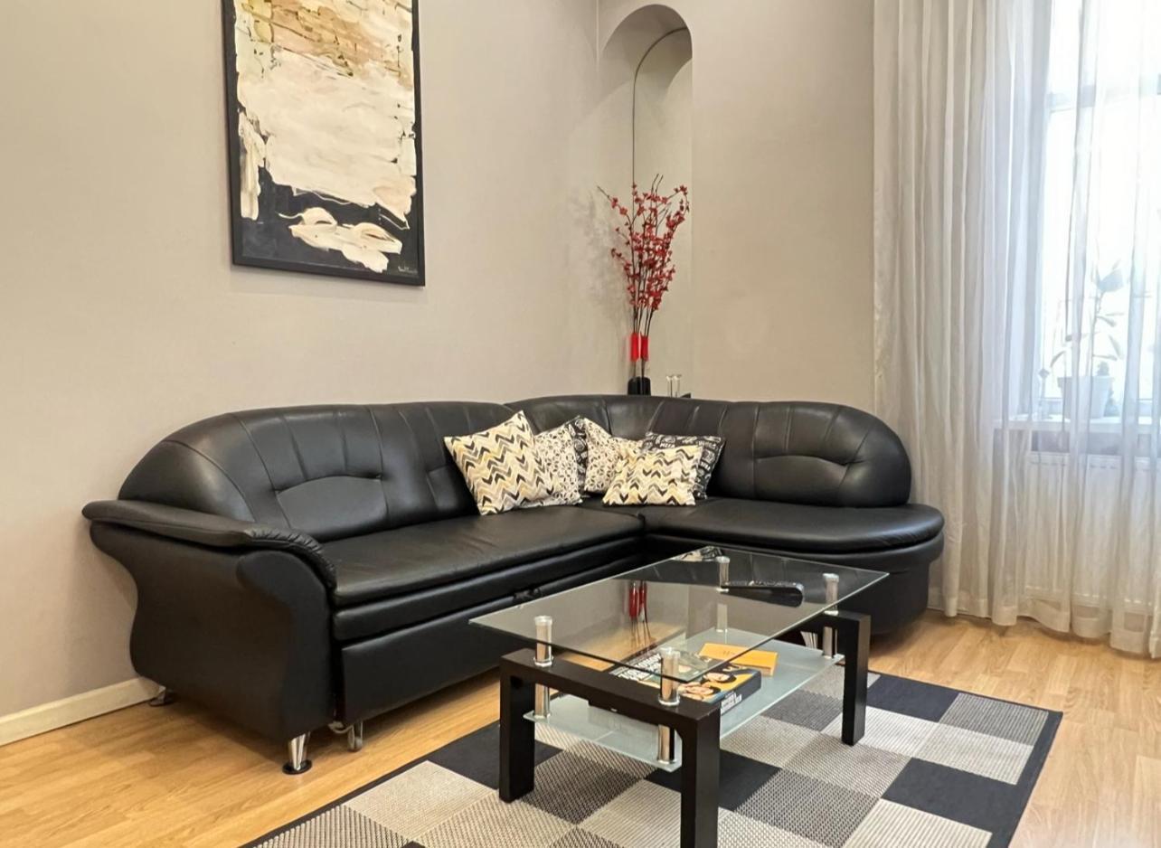 Apartment Lesya Kurbasa 利沃夫 外观 照片