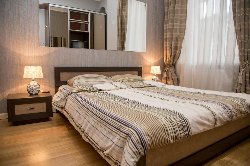 Apartment Lesya Kurbasa 利沃夫 外观 照片